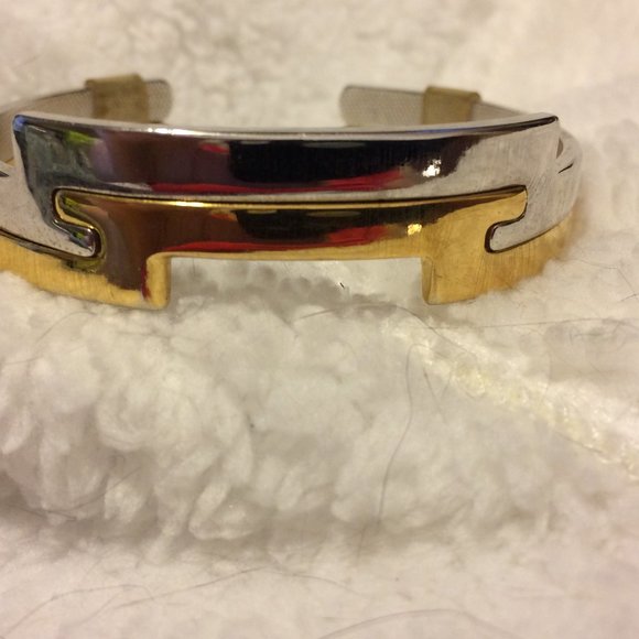 Avon "Counterparts" Interlocking Silver'Gold Cuffs - Picture 1 of 5